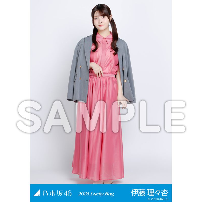 28.シャツワンピース