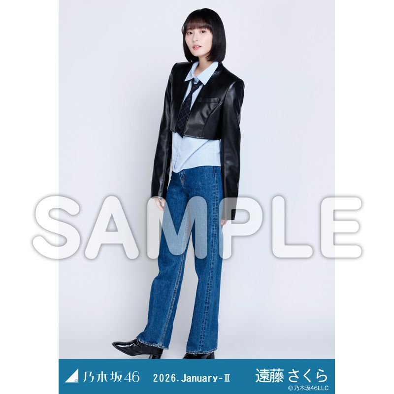 33.クロップドジャケット