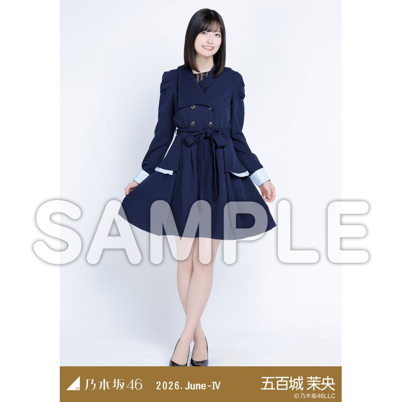 56.トレンチワンピース
